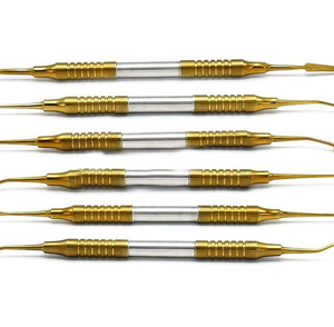 Juego de 6 Instrumentos Dentales de Doble Punta para Rellenos de Composite, Recubiertos de Titanio Dorado, Herramientas Manuales para Restauraciones - Product Image 5