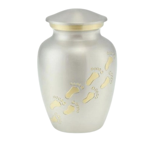 Urnes souvenir en métal fini émail blanc conception gravée de pied fournitures funéraires urnes pour cendres humaines nouveau pot de crémation Design - Product Image 5