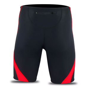 Shorts de compression pour hommes, noir et rouge, taille mi-haute, séchage rapide, en spandex, design sportif avec bande latérale - Product Image 3