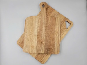 Tabla de cortar cuadrada de bambú al por mayor para la familia, 1.5 cm de grosor, tabla de servir de madera con asa para pizza, verduras y carne, modelo 2026 - Product Image 2