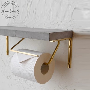 Meilleur prix Petit porte-papier hygiénique fait à la main avec support de rangement pour téléphone en bois noir utilisé pour le porte-mouchoir mural de salle de bain. - Product Image 1