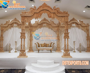 Magnífica Boda con un Mandap de Madera Personalizado, Mandap de Boda de Tres Pilares, Mandap de Boda Indio, Último Diseño de Decoración para Eventos en EE. UU. - Product Image 5