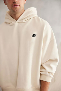 เสื้อฮู้ดดี้ผู้ชายผ้าฝ้าย 100% ขายส่ง สำหรับฤดูหนาว สวมใส่สบายๆ ออกกำลังกาย หรือเล่นกีฬา พร้อมโลโก้สั่งทำได้ แฟชั่นทันสมัย ตกแต่งด้วยลูกปัด เทคนิคการตกแต่งแบบพิเศษ - Product Image 2