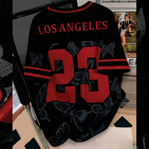 Jersey Personalizado Estilo Fútbol Americano, Color Negro y Rojo con Número Impreso, Ropa Deportiva Transpirable, Ropa Urbana, Fabricación Personalizada OEM, Venta al Por Mayor - Product Image 6