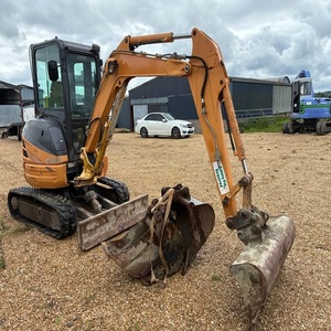 รถขุดขนาดเล็ก 3.5 ตัน เครื่องยนต์ EPA Kubota รถขุดขนาดเล็กสำหรับฟาร์ม รถขุดขนาดเล็ก 1 ตัน 2 ตัน ราคาเครื่องจักร รถขุดขนาดเล็กสำหรับใช้ในบ้าน - Product Image 3