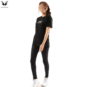 T-shirt uni personnalisé pour femme grande taille, prix compétitif, tissu respirant, vêtement streetwear pour femme - Product Image 3