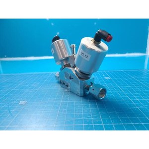 Vanne de commande pneumatique Parker 955YJNC/NCF5FFB5V 45300401, utilisée comme pièce détachée pour équipement semi-conducteur Legacy - Product Image 1
