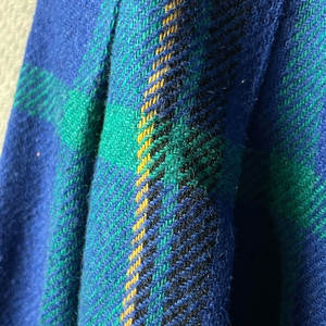 Jupe midi vintage en laine écossaise plissée bleue 100% laine vierge pour femme - Product Image 5