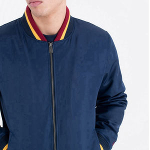 Chaquetas bomber de seda de marca de lujo con logotipo personalizado impreso para hombre, chaquetas al por mayor a precio económico y de calidad. - Product Image 3
