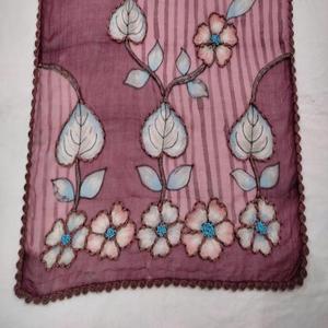 Chal Largo de Lana Merino Suave y Cálida, Bordado e Impreso, Elegante y de Primera Calidad para Mujer, de Secado Rápido y Transpirable para Todas las Estaciones - Product Image 3