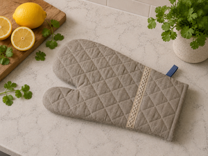 Gant de four matelassé en coton résistant à la chaleur, lavable, pour la cuisine et la pâtisserie, avec bordure en dentelle, compatible lave-vaisselle - Product Image 3