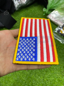 Parche Bordado con la Bandera Americana, Rectangular, Termoadhesivo, con Borde Amarillo, para Decoración de Ropa - Product Image 5