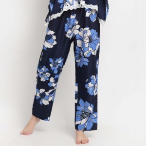 Ensemble pyjama imprimé floral pour femmes, col en v, manches trois quarts, garniture en dentelle, pantalon long jusqu'aux chevilles, vêtements de nuit doux en tissu tissé, style printemps - Product Image 4