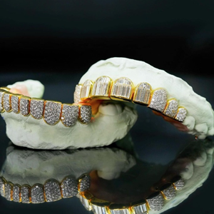 Grillz dentaire Hip Hop personnalisé en argent 925, serti de diamants Moissanite, bijoux dentaires en argent, meilleur prix - Product Image 5