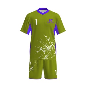 Vêtements de sport confortables pour hommes, uniforme de football 100% polyester, uniforme de football sur mesure pour hommes - Product Image 5