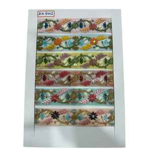 Encaje de algodón bordado de calidad premium hecho con hilos de algodón suaves y duraderos. - Product Image 1