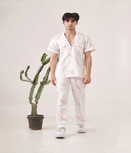 Conjunto de Dos Piezas para Hombre de Alta Calidad con Estampado Zig-Zag, Mezcla de Algodón, Elegante, Veraniego, Cómodo y de Tela Suave - Product Image 1