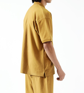 Camiseta polo informal de manga corta con cremallera y bloques de color para hombre, 100% algodón, corte holgado, personalizada con estampado. - Product Image 5