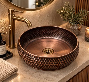 Vasque sculptée de luxe tendance pour les intérieurs de salles de bain design - Product Image 1