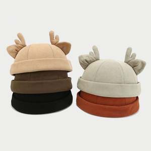 Casquette de baseball artistique et élégante avec oreilles de cerf pour femme, couleur unie, pour l'extérieur, style Docker décontracté - Product Image 2