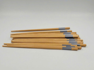 Palillos de Madera Natural Hechos a Mano a Precio Económico, de Madera Maciza, Duraderos, Ecológicos, Tradicionales, para Acampar y Uso Diario - Product Image 5