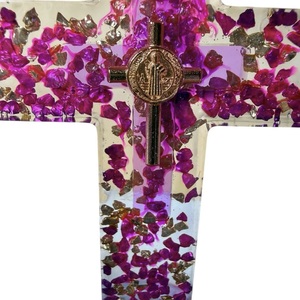 Croix carrée en résine ILAHI, motif folklorique découpé, design simple, bords lisses, couleurs vibrantes, haute qualité - Product Image 4