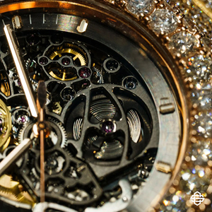 Montre de luxe unisexe à double cadran, avec diamants Moissanite, quartz analogique, bracelet squelette en acier inoxydable 20 mm, verre, style mode bling ETA - Product Image 3