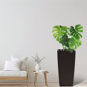 Juego de 2 Macetas Cuadradas de Imitación de Ratán de 22 Pulgadas de Alto, Color Marrón, con Sistema de Riego Automático para Terraza o Patio - Product Image 2