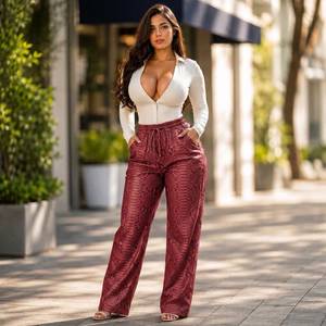 Pantalon large en cuir imprimé serpent pour femme, taille mi-haute, fait main, bas de tenue tendance, style rétro glamour, créateur de mode - Product Image 5