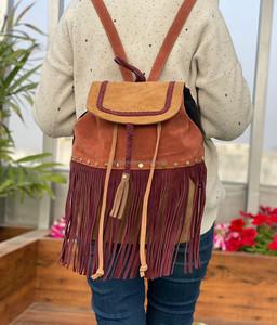 Nouvel arrivage de sacs à dos bohème en cuir suédé pour femmes sacs à dos en cuir occidental à franges et pompons Sacs à dos en cuir vintage stylés - Product Image 2