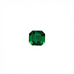 มรกตธรรมชาติ 3.90 กะรัต ทรงเหลี่ยม ตัดแบบ Emerald Cut ต้นกำเนิดจากประเทศแซมเบีย ได้รับการรับรองจาก IGI คุณภาพเกรด AAA+ ความใสเยี่ยม สีเขียวสดใส จาก Sadiya International - Product Image 1