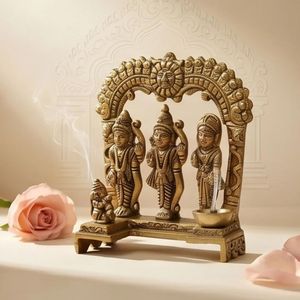 Lampe à huile religieuse en laiton plaqué or de qualité supérieure avec trois divinités (Ram, Lakshman, Sita) – Artisanat de moulage pour décoration intérieure - Product Image 6