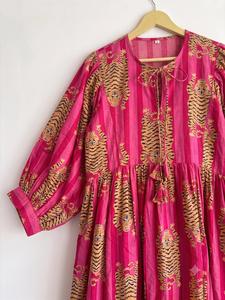 Pink Animal Print Maxi <b>Dress</b> With Puff Sleeves <b>Loose</b> Fit O-Neck Casual Summer <b>Dress</b> Breathable Woven Fabric - Product Image 2