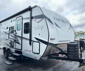 Autocaravanas Usadas a Precios Accesibles 2023 2022 Campers Northwood Nash 17k Rvs Remolques de Viaje Disponibles - Product Image 1