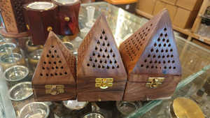 Brûleur d'encens religieux rustique fabriqué à la main encens en bois naturel encensoir bouchon de coriandre attrape-cendres pour diffuseur de saison de printemps - Product Image 6