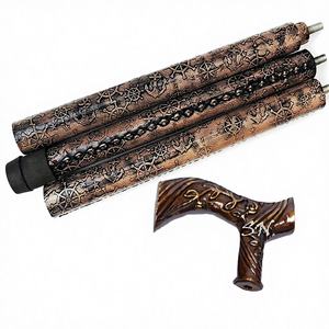 Bastón de paseo náutico con mango de latón, cuero marrón grabado y pulido |   Regalo Artesanal Antiguo para el Día del Padre o Halloween - Product Image 4