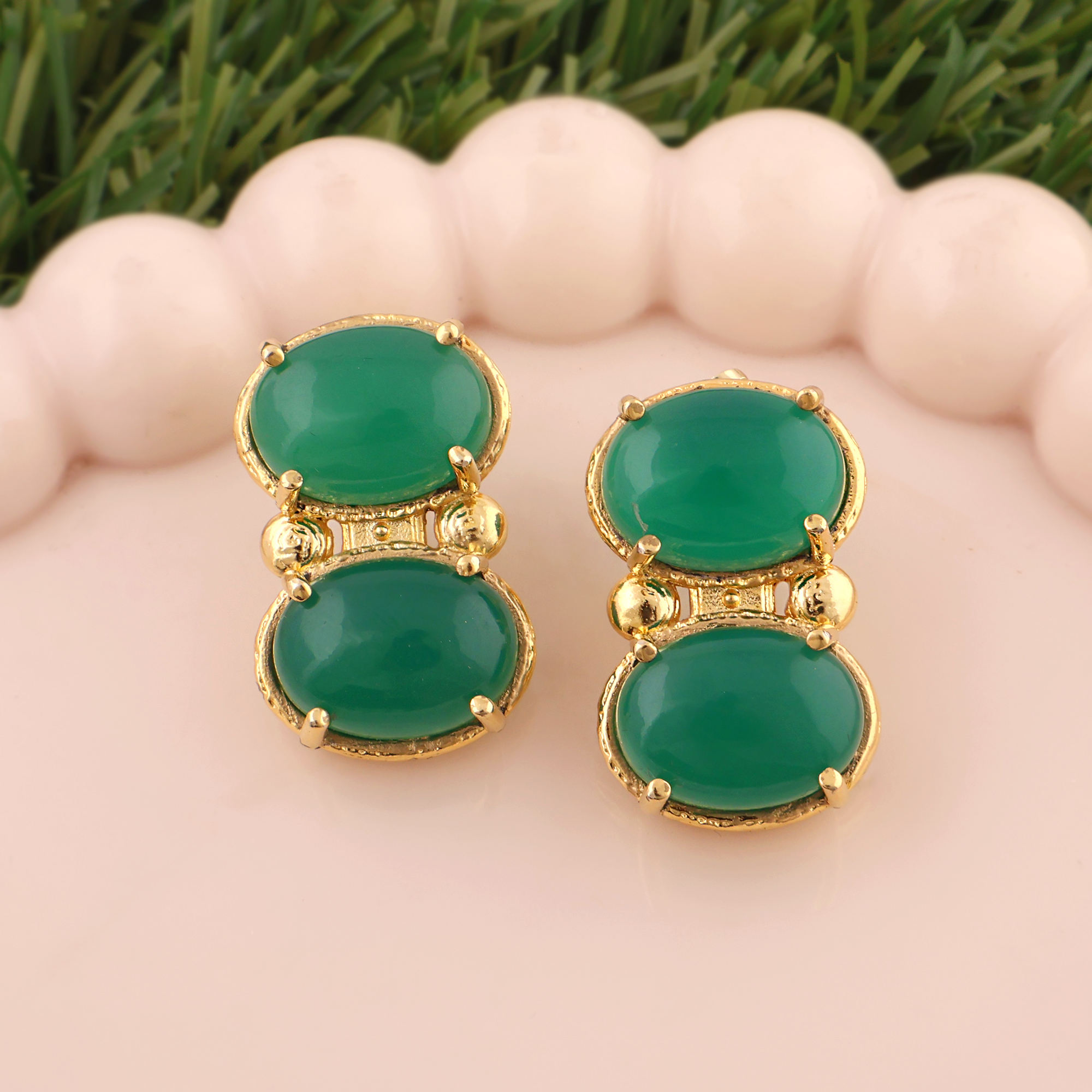 สีเขียว