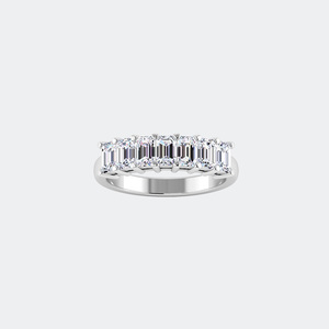Anillo de banda con siete piedras y corte esmeralda de 1.40 quilates - Product Image 2