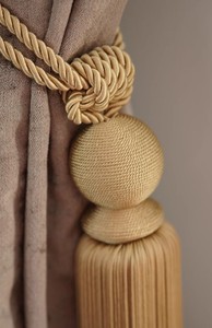 <b>Curtain</b> Tie Backs: Natural Rope & Cotton Tassel Tiebacks - Product Image 2