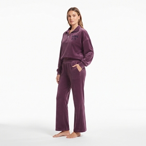 Conjunto Deportivo de Terciopelo Morado Personalizado para Mujer, Sudadera Corta con Cierre de Cremallera, Cuello Camisero, Hombros Caídos, Pantalones Deportivos Anchos de Dos Piezas - Product Image 2