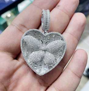 Pendentif Cœur Glacé Scintillant pour Femme, Diamant Moissanite VVS en Argent Sterling 925, Bijou Hip Hop Cœur d'Amour, Vente Chaude - Product Image 1