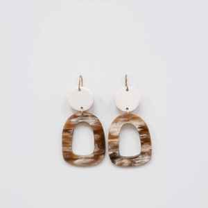 Latest New Arrival Resin <b>Earring</b> Color Horn <b>Hoop</b> <b>Fashion</b> <b>Earrings</b> Set Acrylic Earpiece for With Sale Product - Product Image 1