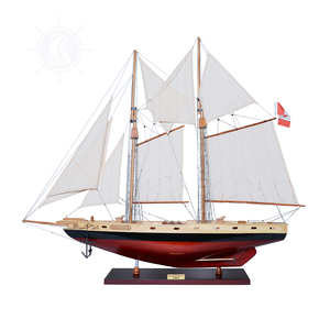 Modèle de bateau en bois sculpté à la main, style ancien et moderne, Bluenose II, durable, de taille moyenne, entièrement assemblé, décoration nautique autoportante pour salon - Product Image 1