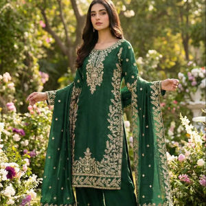 Conjunto de Traje Palazzo de Seda Pura GMY de Lujo con Bordado, Colección de Bodas del Reino Unido - Product Image 1