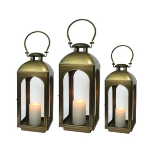 Lanterne suspendue carrée de style marocain, structure métallique durable, détails de découpe complexes et design de panneaux en verre teinté vibrant - Product Image 3
