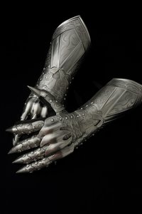 Gants de guerrier antiques en acier, plaqués nickel noir, style médiéval, accessoire de costume de cosplay - Product Image 3