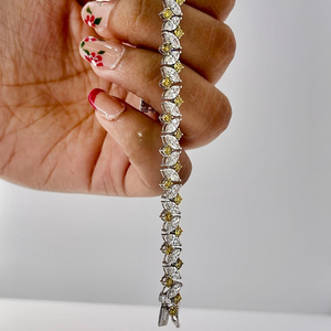 Pulsera de tenis de lujo para mujer con diamantes de moissanita VVS de corte marquesa y diamantes laterales redondos amarillos, pulsera de boda de plata - Product Image 5