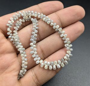 Perles de diamant blanc naturel en forme de briolette 2,4-4 mm, facettées, en forme de goutte d'eau, pour la fabrication de bijoux, vente en gros - Product Image 3