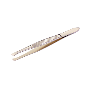 Pinzas de Precisión con Punta Inclinada Color Oro Rosa para Cejas, Depilación Facial, Hilos y Vello Encarnado - Cuidado de Belleza - Product Image 4