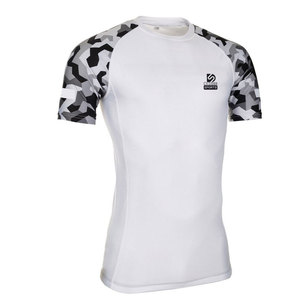 Vêtements de sport pour hommes, t-shirts de compression sur mesure, matière durable, respirante, séchage rapide, écologiques - Product Image 2